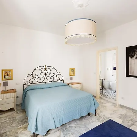 Casa Sabella *